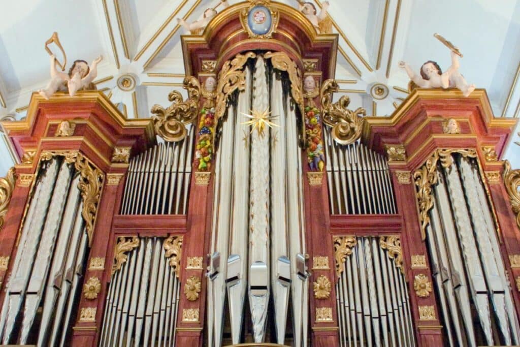 Orgel der katholischen Pfarrkirche St. Jakobus in Miltenberg