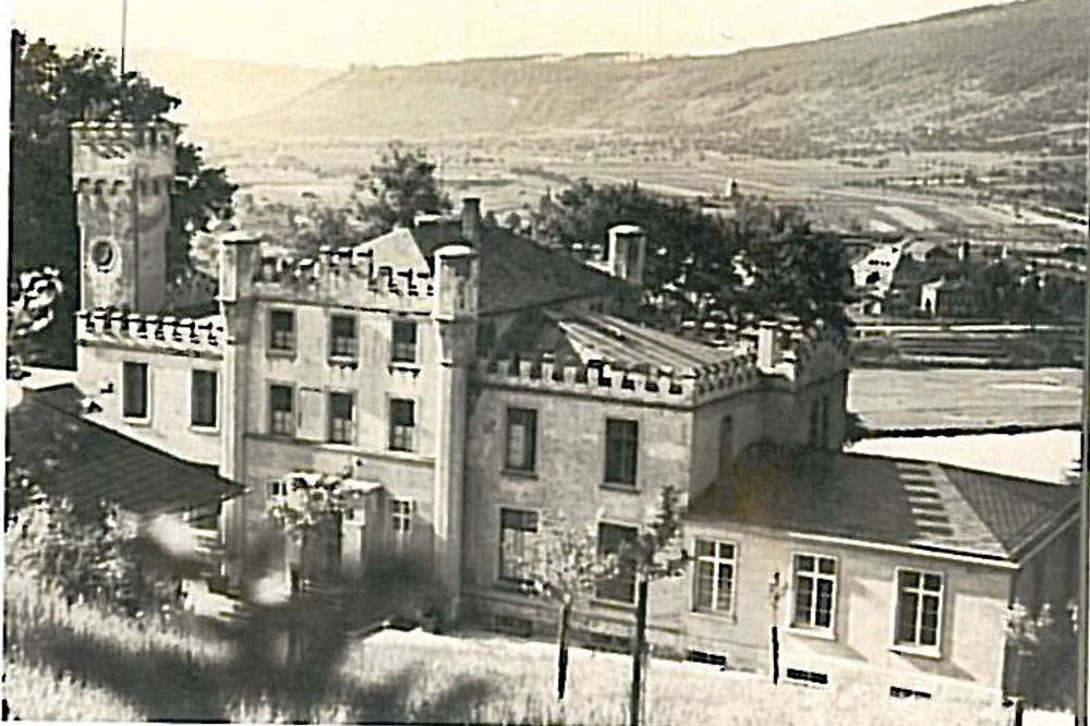 Schloss Grauberg oder Weißes Schlösschen vor 1948
