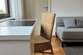 Wohnzimmer in der Ferienwohnung Terrassenglück von Silke Zöller in Miltenberg
