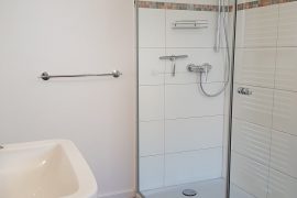 Ferienwohnung Leis Nr. 10 in Bürgstadt - Dusche im Badezimmer