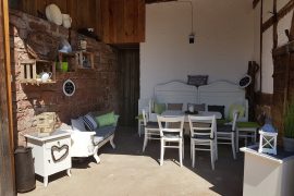 Ferienwohnung Leis Nr. 10 in Bürgstadt - überdachter Freisitz mit Grillmöglichkeit