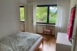 Schlafzimmer in der Ferienwohnung Terrassenglück in Miltenberg