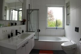 Ferienwohnung Angela Wolf in Miltenberg - Badezimmer