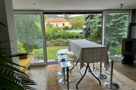 Esstisch in der Ferienwohnung Bechtold in Miltenberg