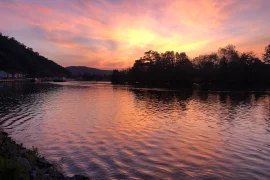 Sonnenuntergang über dem Main bei Miltenberg - nahe der Ferienwohnung Mauersegler