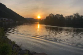 Sonnenuntergang über dem Main bei Miltenberg - nahe der Ferienwohnung Mauersegler