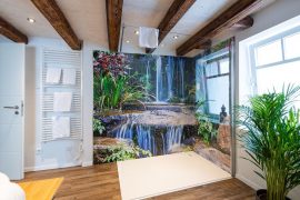 Flair Hotel Hopfengarten in Miltenberg - große Duschkabine in der Kuschelsuite