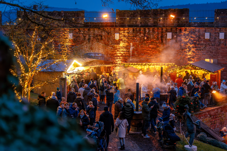 Miltenberger Weihnachtsmarkt Mildenburg © Felix Wöber