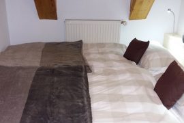 Ferienwohnung "Auf Schäfers Spuren" in Bürgstadt - Doppelzimmer "Hundehütte"