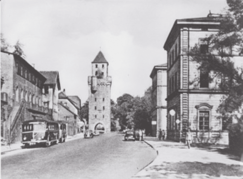 Mainzer Tor und Alter Bahnhof in der frühen Mitte des 20. Jahrhunderts