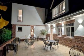 Terrasse bei Nacht © Main Zauber Apartments