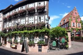 Wein- und Gasthof Zipf in Miltenberg - Fachwerkhaus von außen